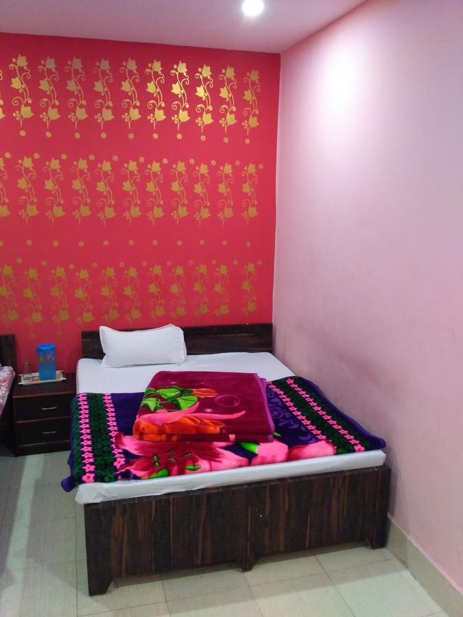 Hotel Atithi Galaxy Kanpur Exterior photo