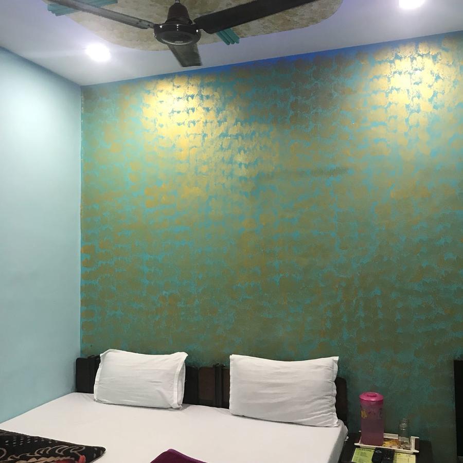 Hotel Atithi Galaxy Kanpur Exterior photo