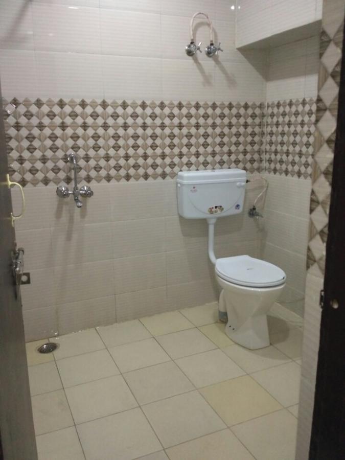 Hotel Atithi Galaxy Kanpur Exterior photo